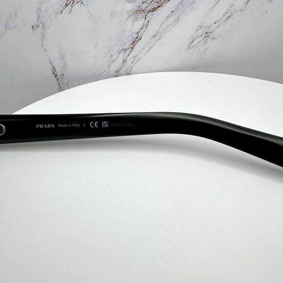 New PRADA Sunglasses - Picture 6 of 16